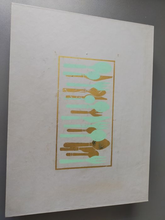 Zestaw sztućców Hefra Met 60 w walizce PRL