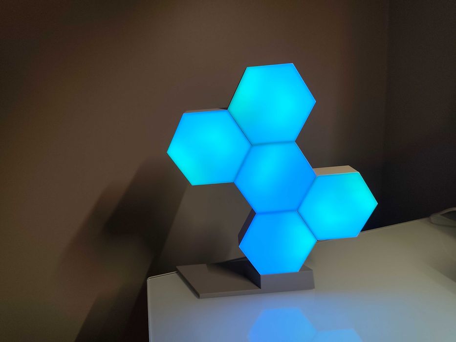 Luz LED Hexagonal – Iluminação Decorativa Modular