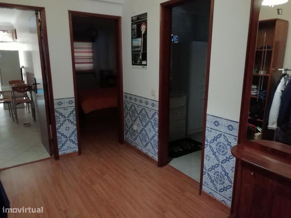 Apartamento com 2 quartos - localizado em Setubal