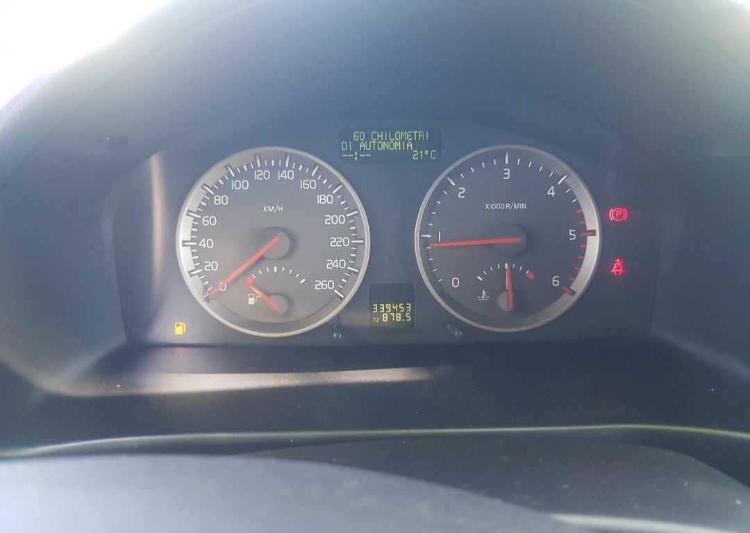 Volvo V50 БЕЗ ЗАВДАТКА (2.0 D diesel) для військових