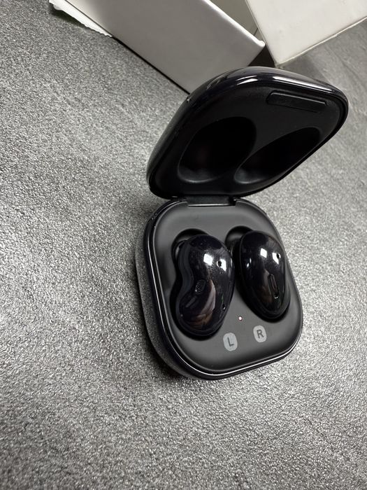 Навушники гарнітура Samsung Galaxy Buds Live оригінал