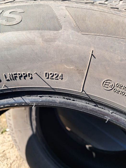 Opony z 2024r całoroczne wielosezonowe Rivo Carloful 235/65/17