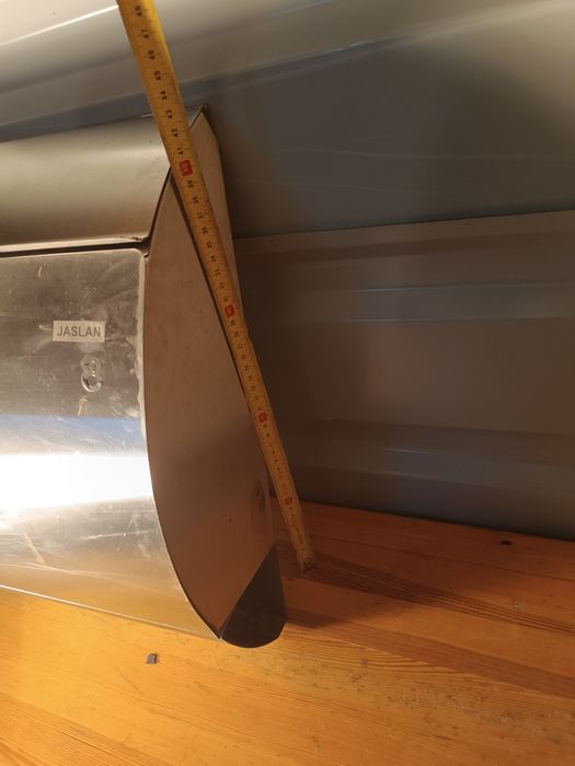 Metalowa skrzynka na listy