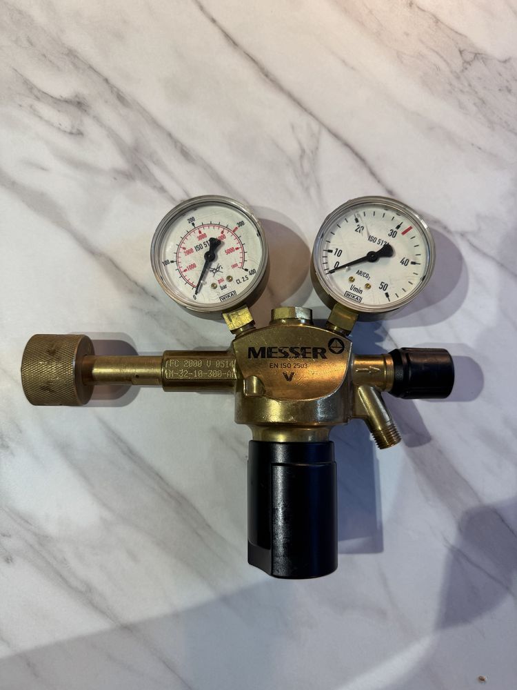 Reduktor do butli gazowej AR/CO2 Messer 2503; 400bar