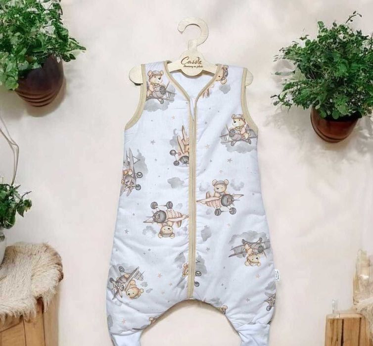 Śpiworek z nogawkami standard 1,6 tog r 62-68 wzór Lotnik akrobata beż