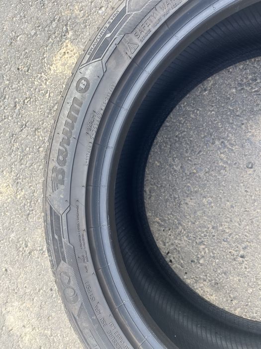 4 Opony Barum Bravuris 5  235/45R18