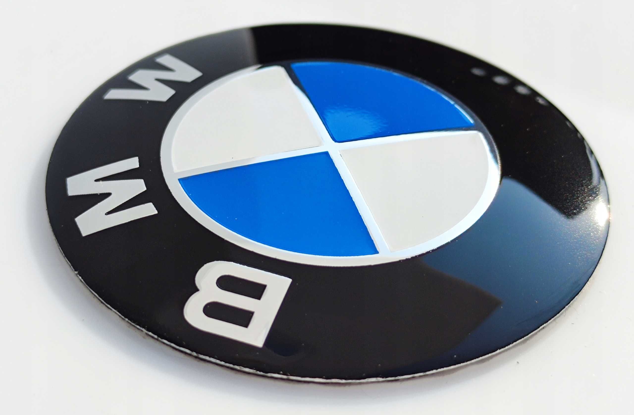 BMW 82mm emblemat logo znaczek 3piny F80 F82 F83