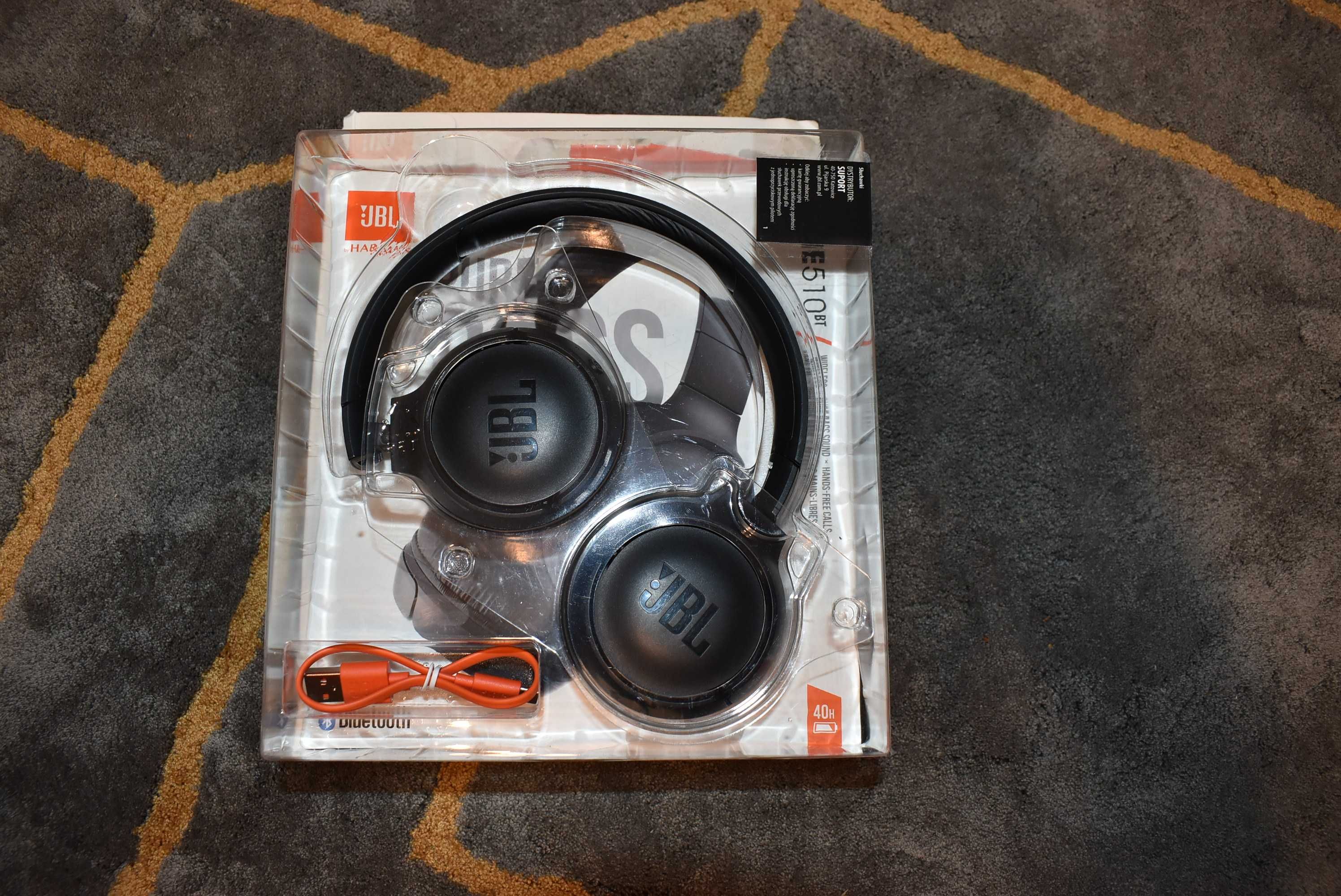JBL TUNE 510BT stan bdb, możliwa wysyłka, oryginalne pudełko i kabel
