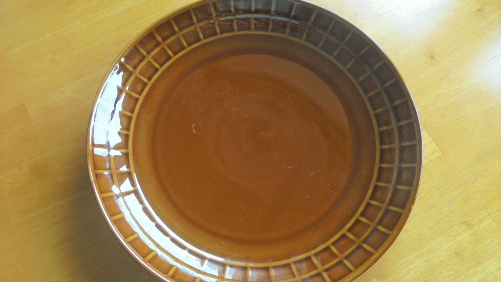 Talerz brąz średnica 27 cm porcelit Pruszków PRL