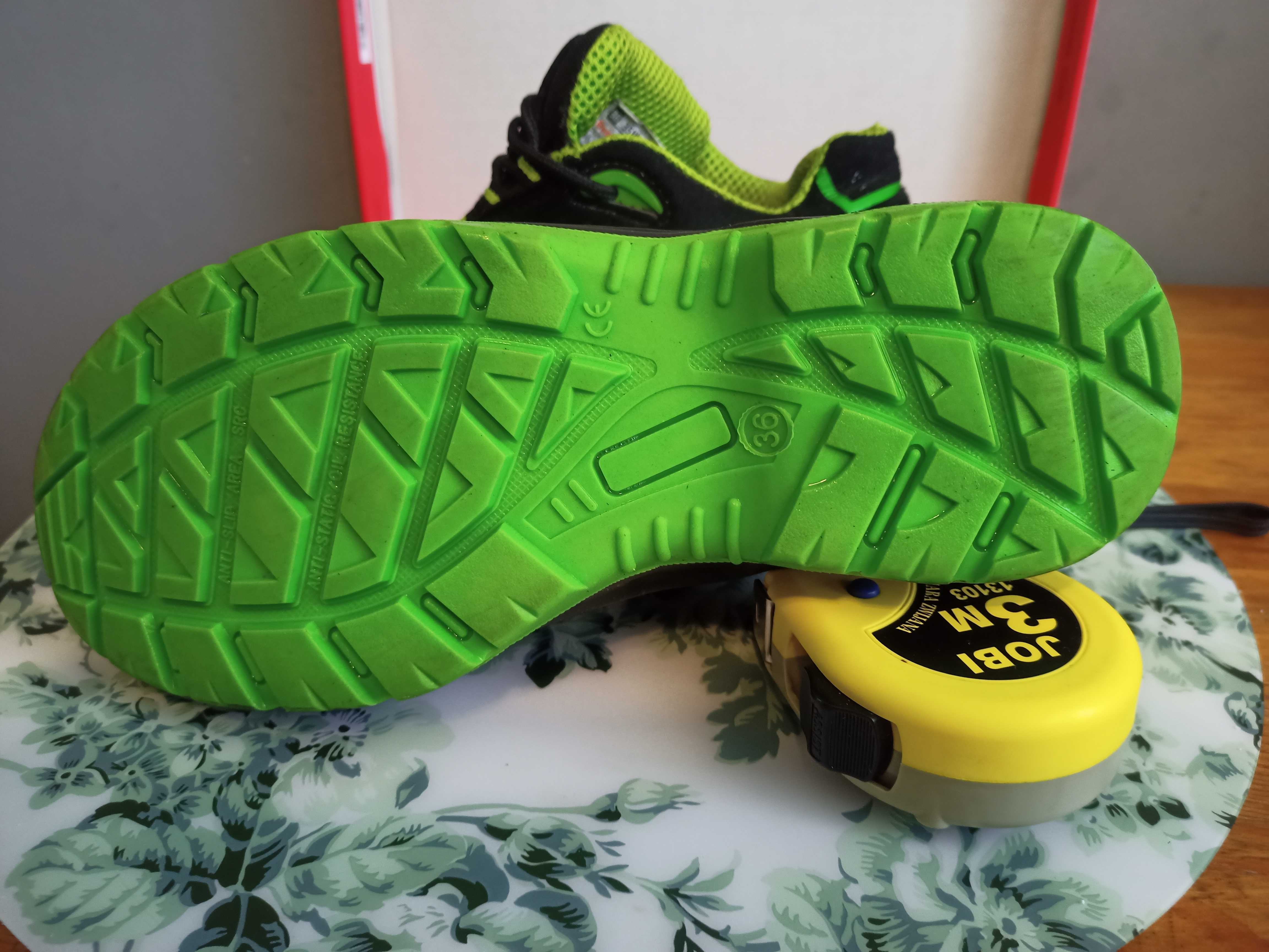 Buty robocze. Dearfield. R-36.