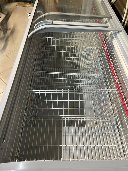 Zamrazarka AHT Maiami 250