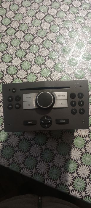 Штатна магнітола Опель Антара