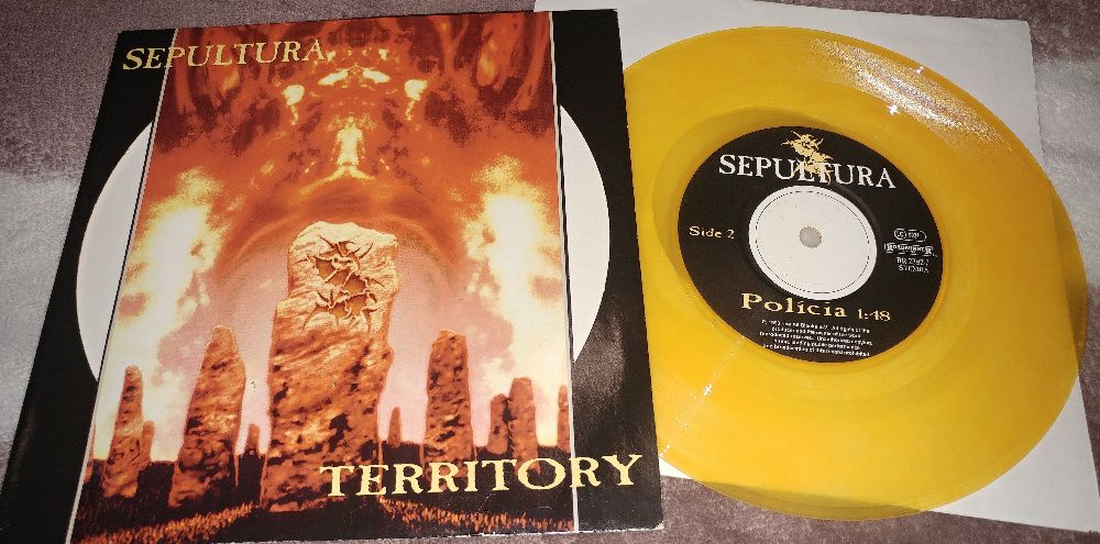 Sepultura ‎– Territory 7", 45 RPM, Orange Marbled Translucent