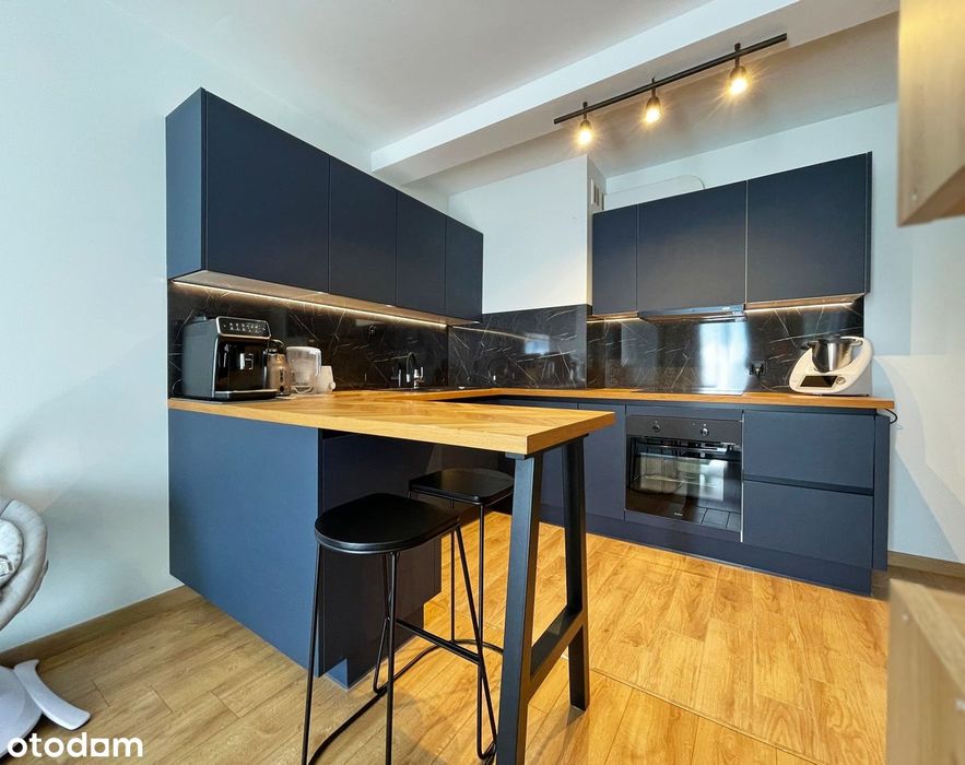 REZERWACJA ! Eleganckie mieszkanie przy lesie z miejscem postojowym