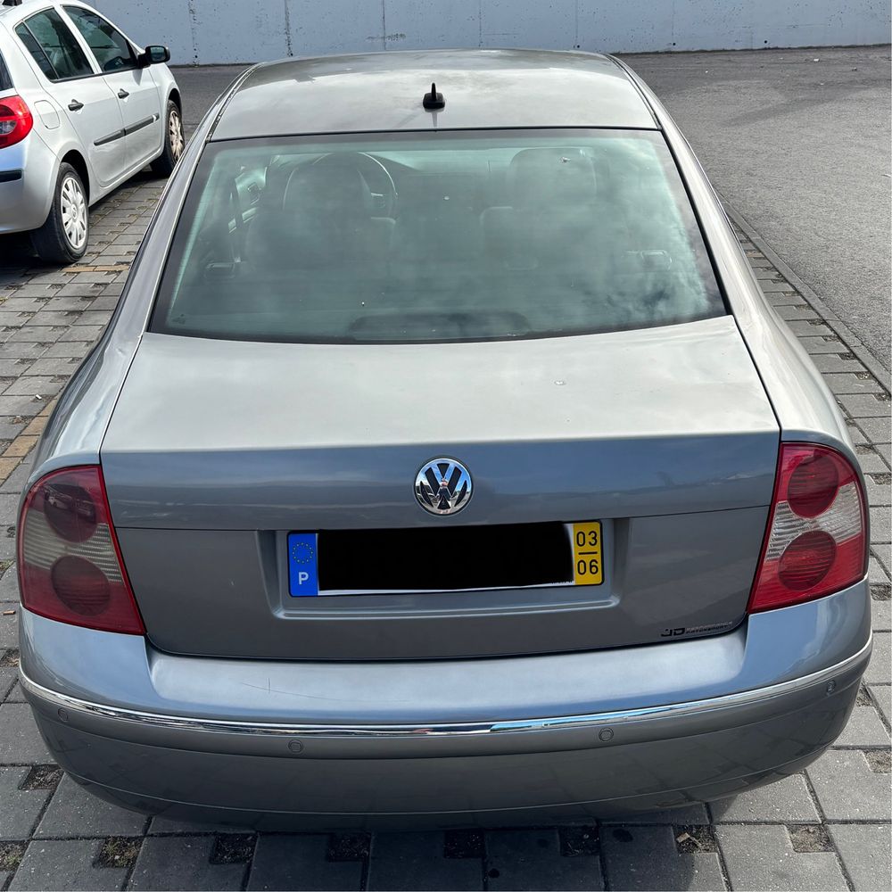 **VW PASSAT 1.9 TDI 130CV 06/2003**