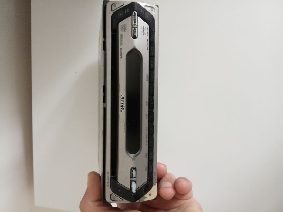 Автомагнітола sony