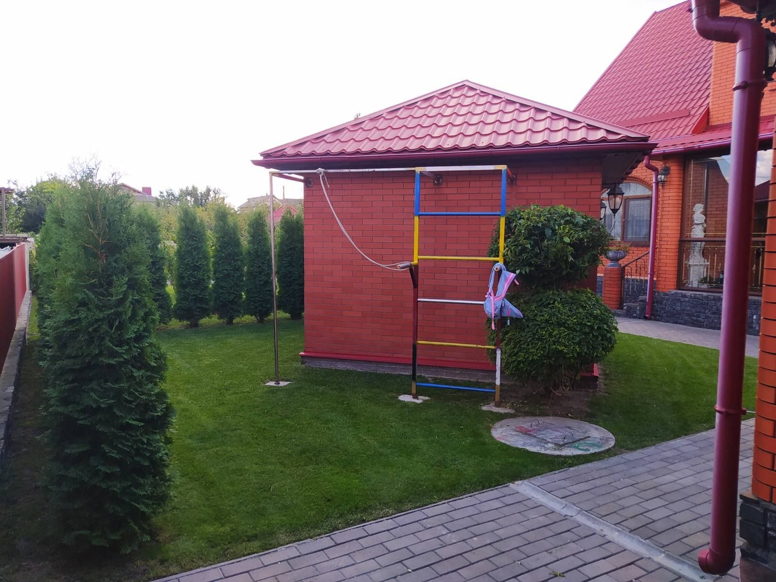 Приватний будинок