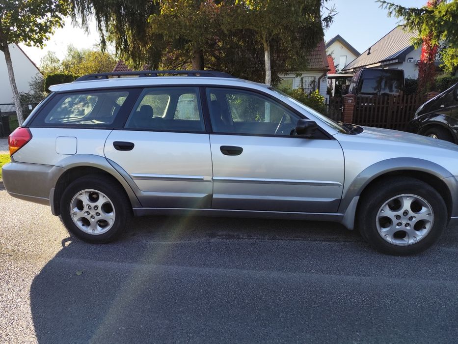 Subaru Outback 2.5 benzyna+LPG manualna skrzynia. 2007 rok
