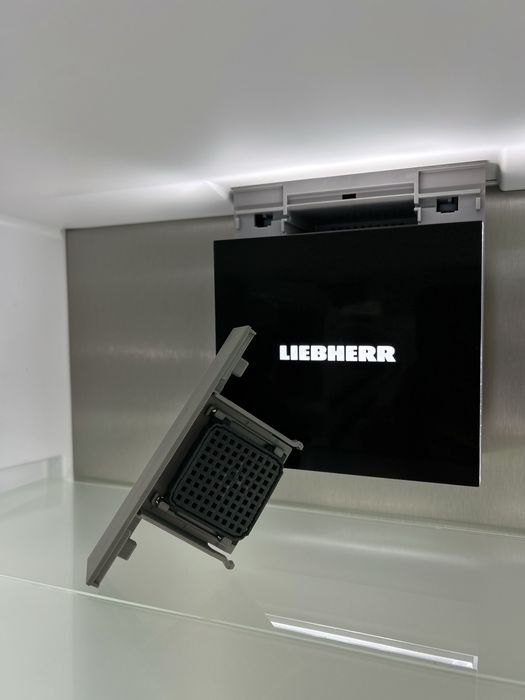 Преміум вбудований двокамерний холодильник Liebherr ICBN 5183