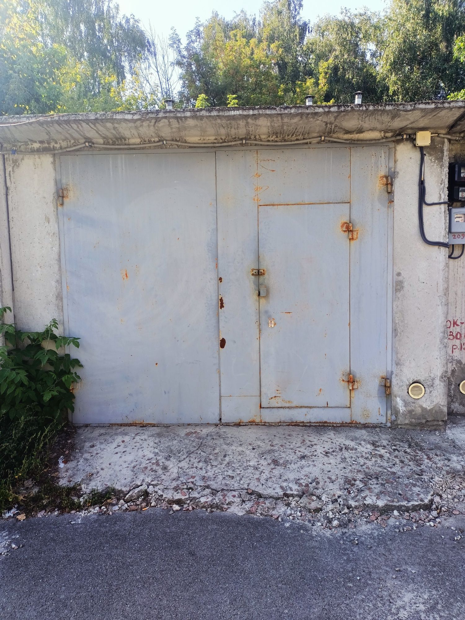Продається гаражний бокс. Продаж гаражу