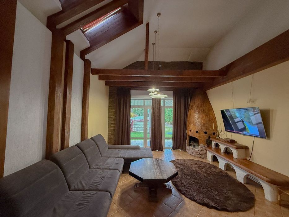 Будинок з ремонтом біля Рівного