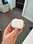 Oryginalne etui ładujące do AirPods Pro 2