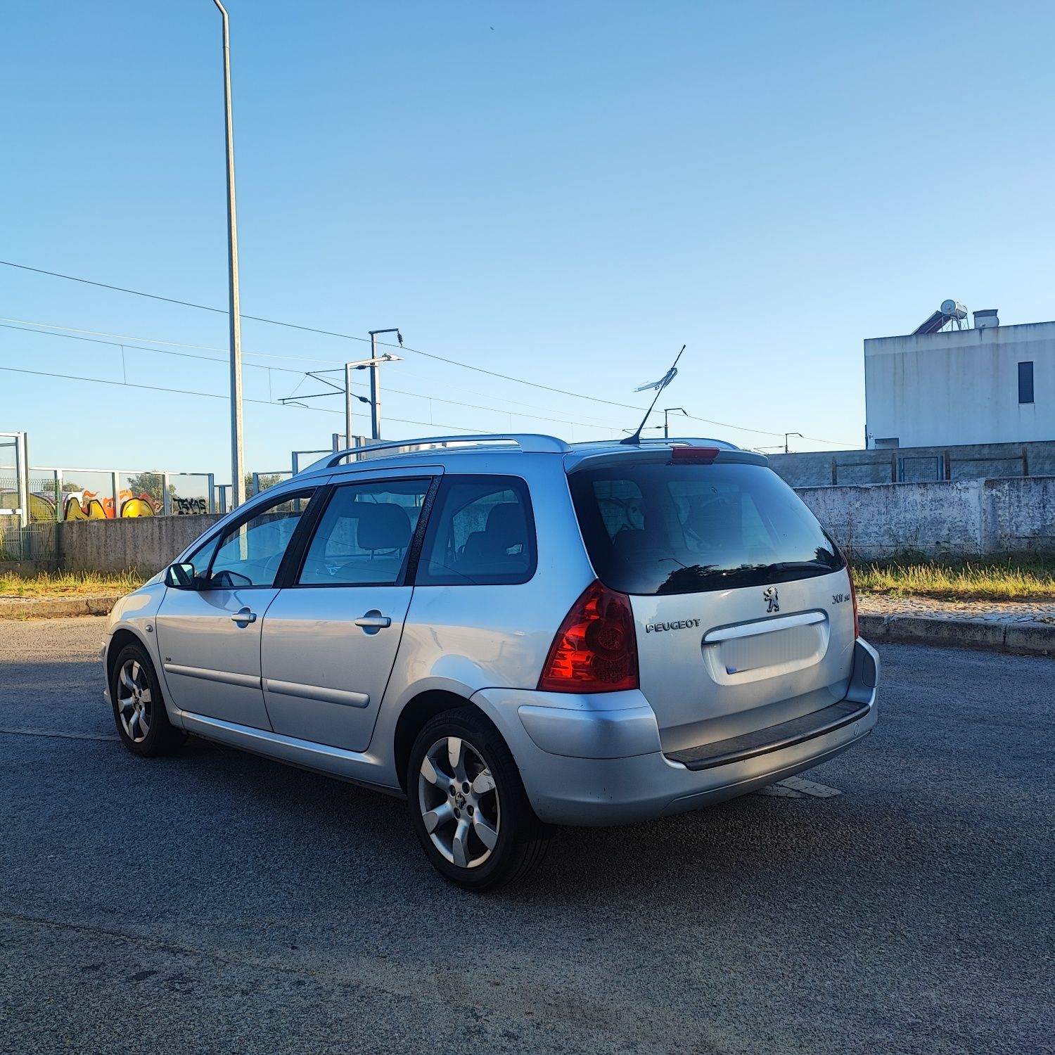 1.6 HDI 7 lugares