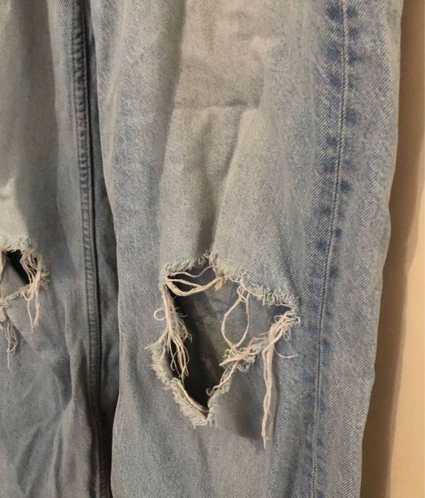 Джинси прямі Bershka