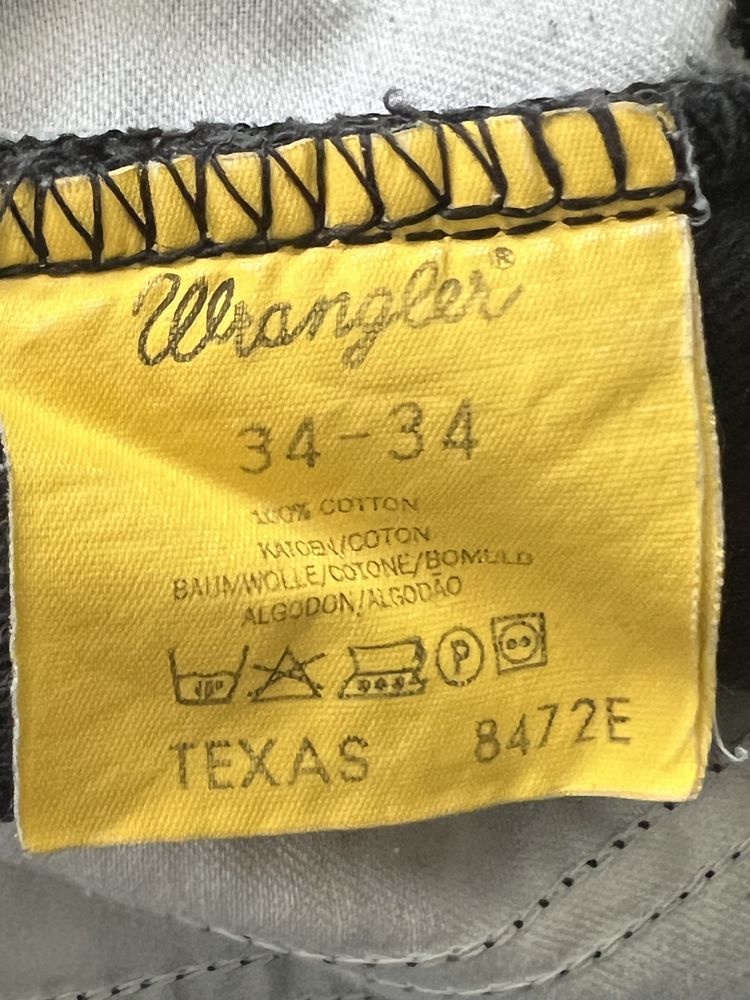 Джинсы Wrangler