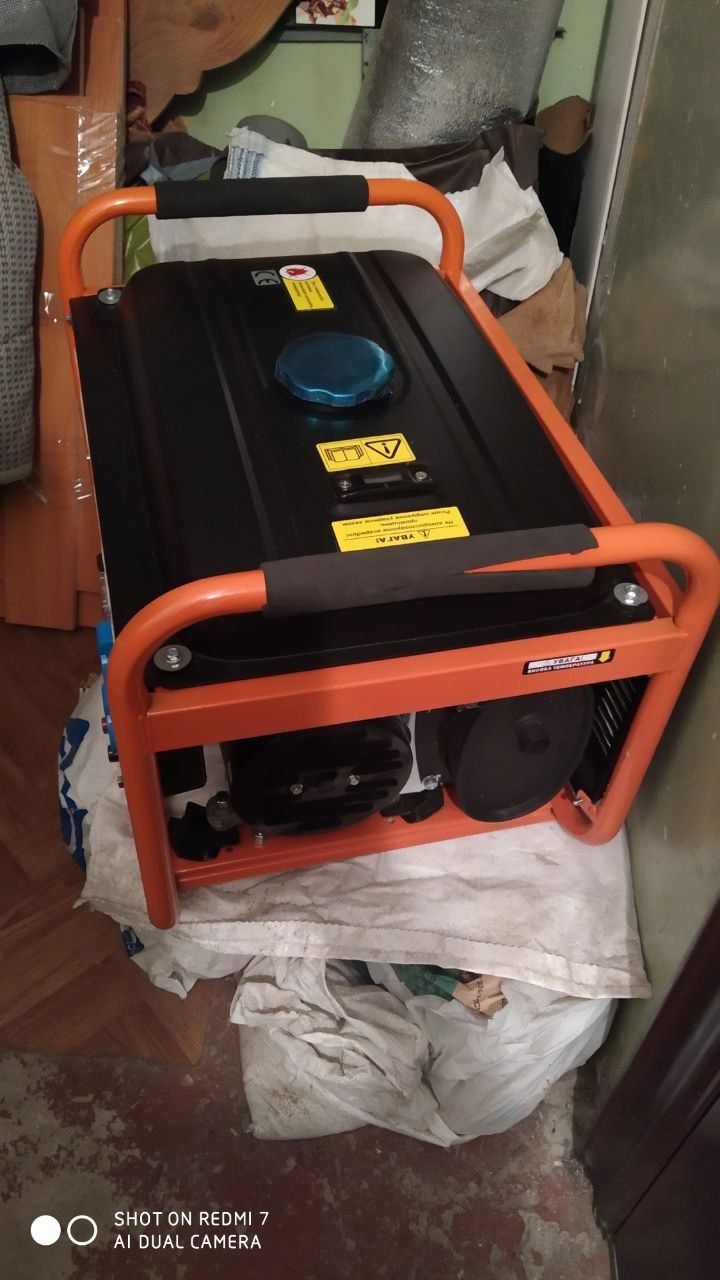 Продам генератор EPSILON  3 квт