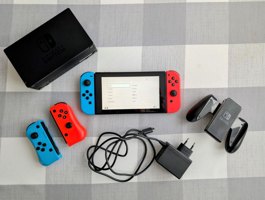 Nintendo Switch v2 | IDEALNY STAN | Duży Zestaw 4 Pad