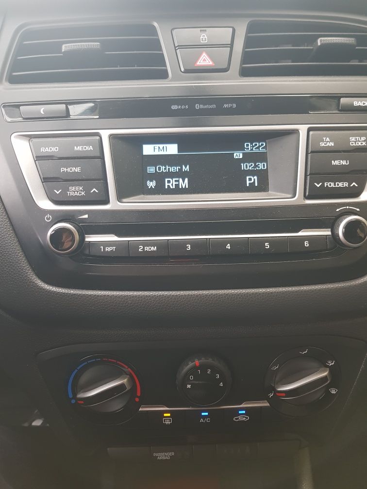 Hyundai i 20 crdi top *como nova* iva dedutível *