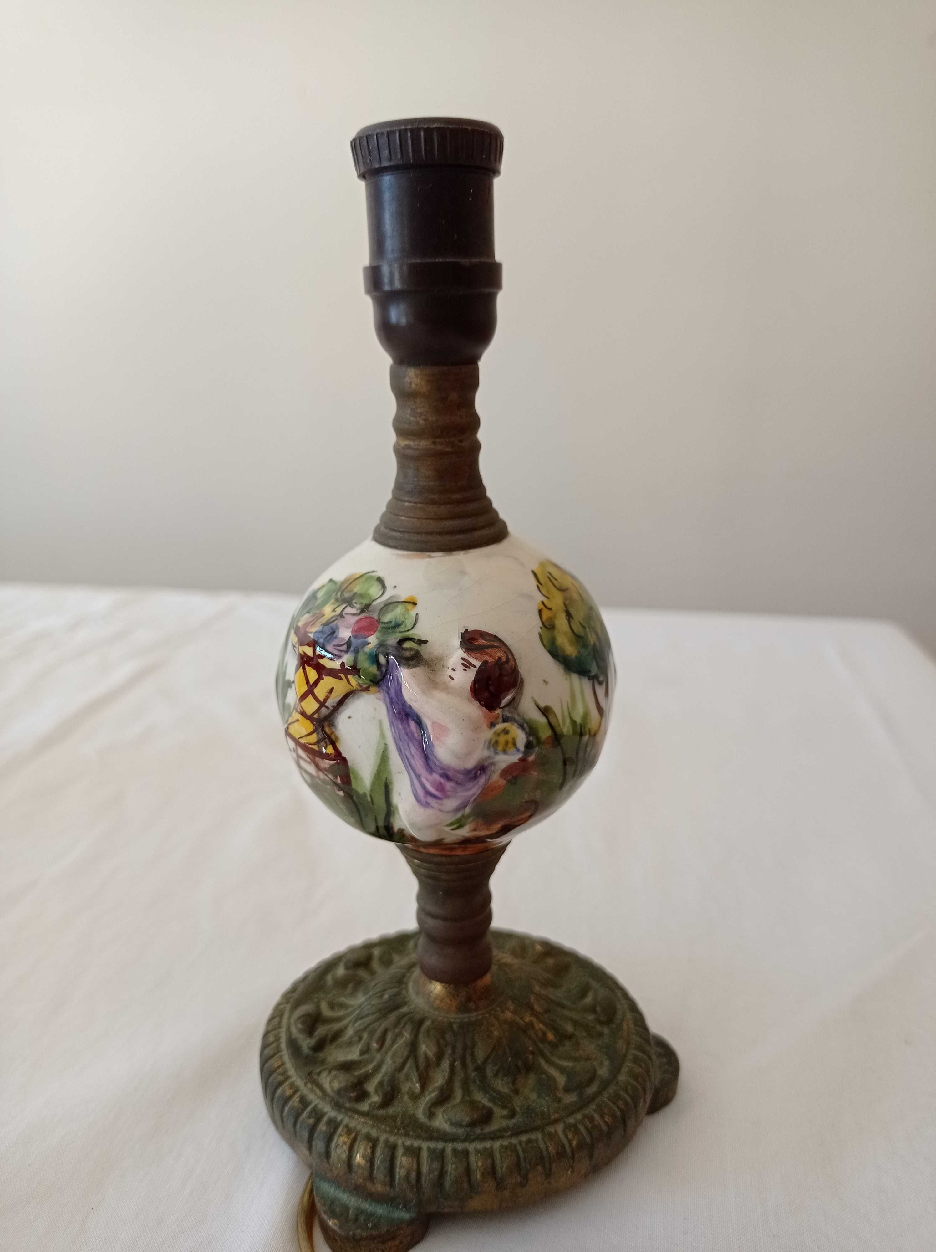 Conjunto de candeeiros de cabeceira e teto em porcelana (antigos)