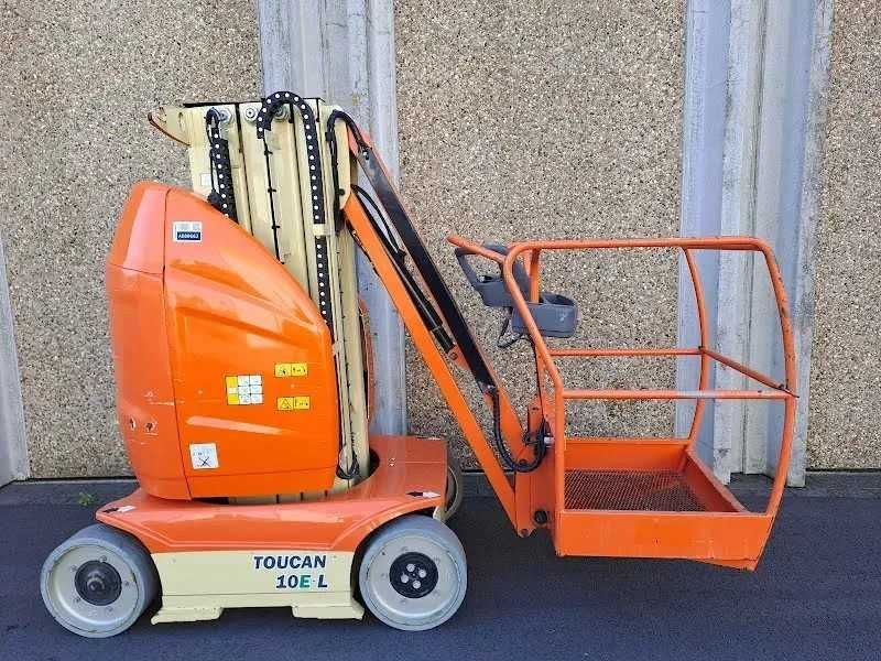 Електричнаий самохідний підйомник JLG TOUCAN 10E-L (робоча платформа)