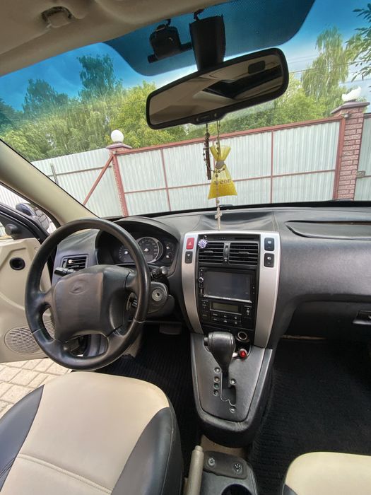 Tucson 2.0 2008 190000km