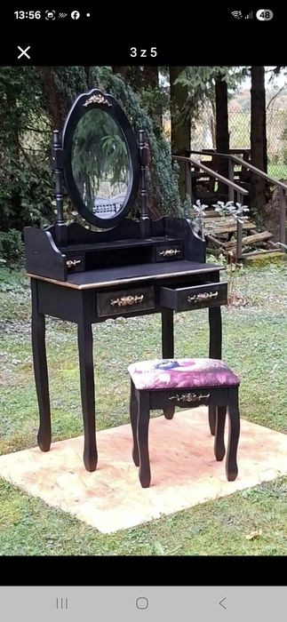 Toaletka kosmetyczna  WŁASNA ARANŻACJE