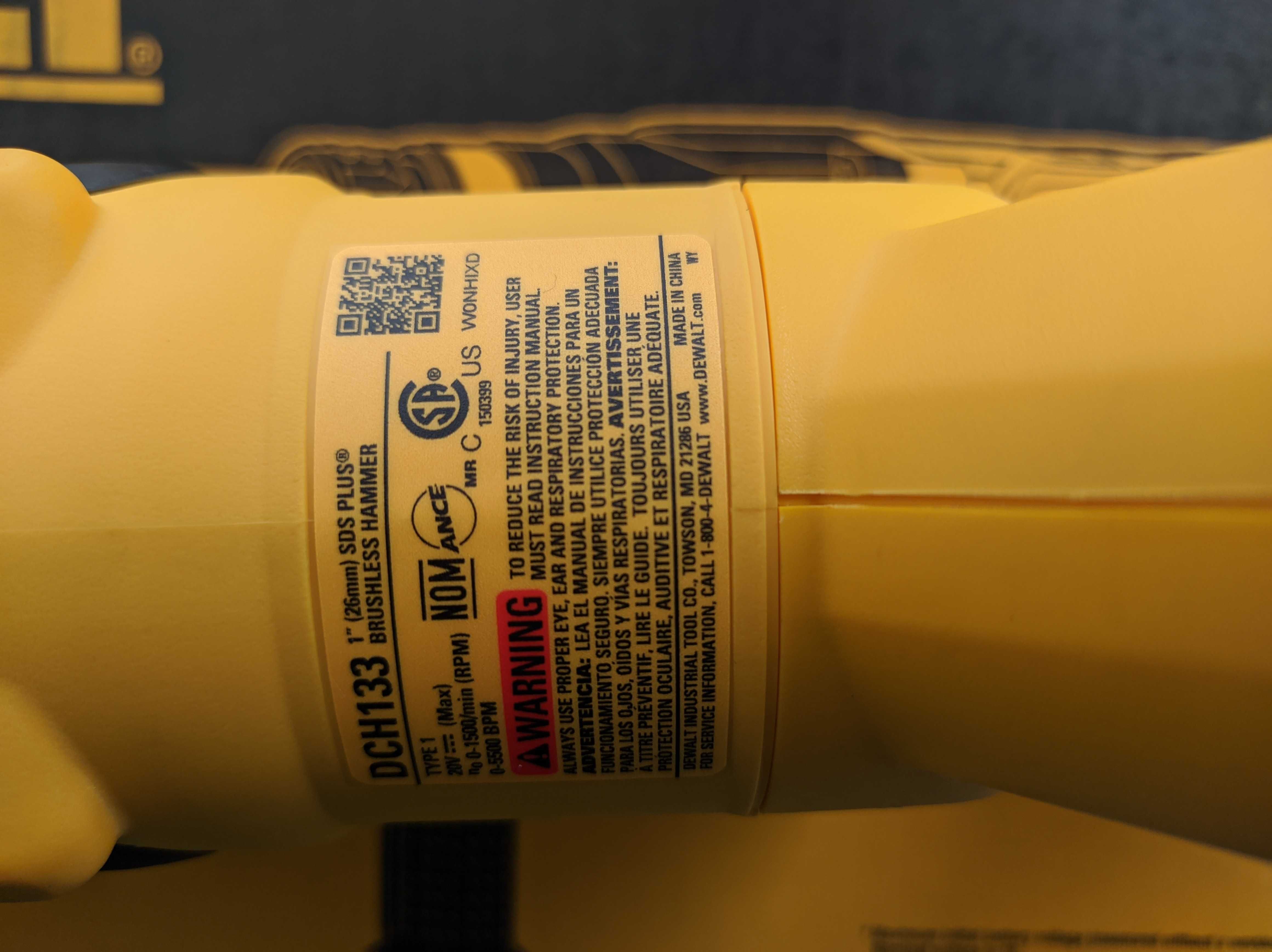 Бесщеточный аккумуляторный перфоратор DeWalt DCH133B 20V MAX