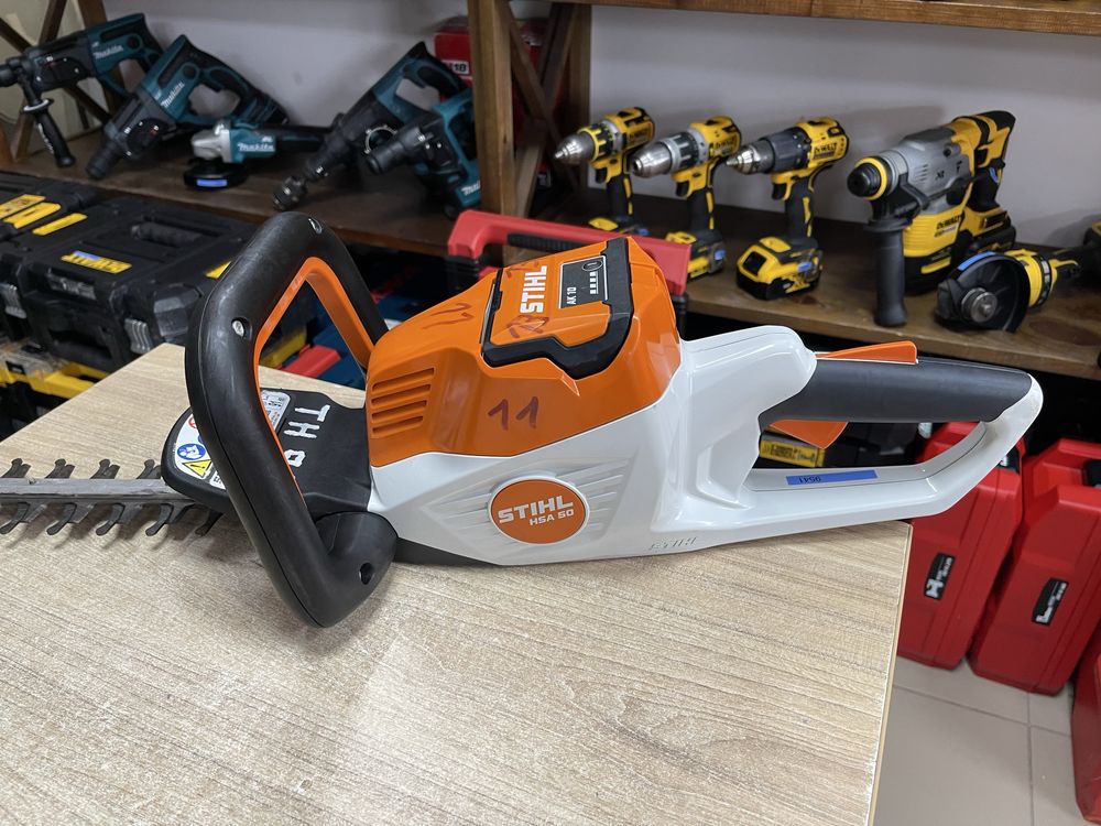 Stihl HSA50 + AK10 / акумуляторні ножниці Штіль