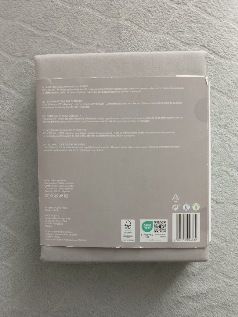 NOWE zasłony zaciemniające blackout Smukee (zestaw 2 zasłon na taśmie)