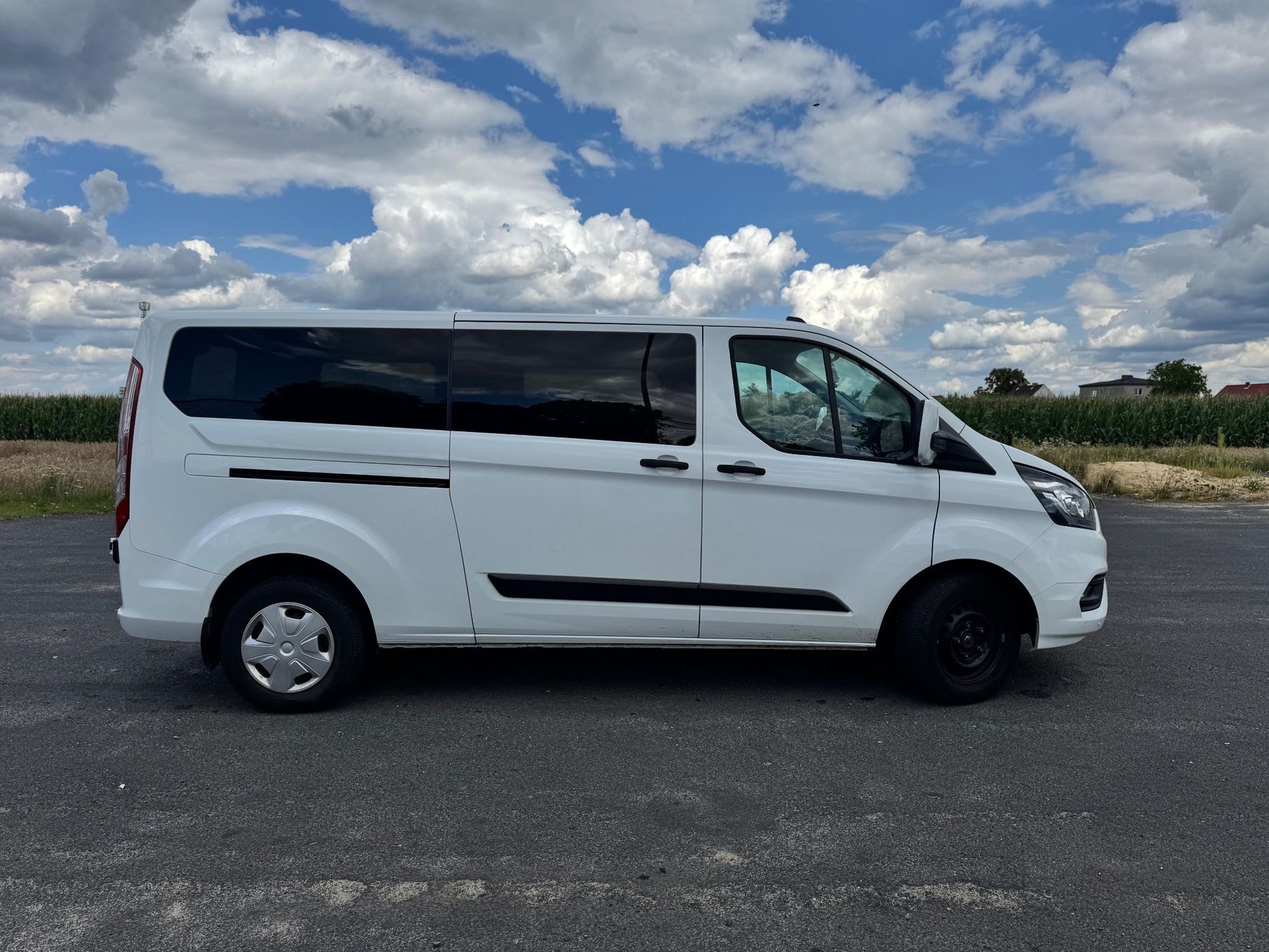 Ford Transit Custom Long L2H1 2.0 TDCI 9 osobowy *NAVI *Dzielone fotele *Salon PL FV 23%