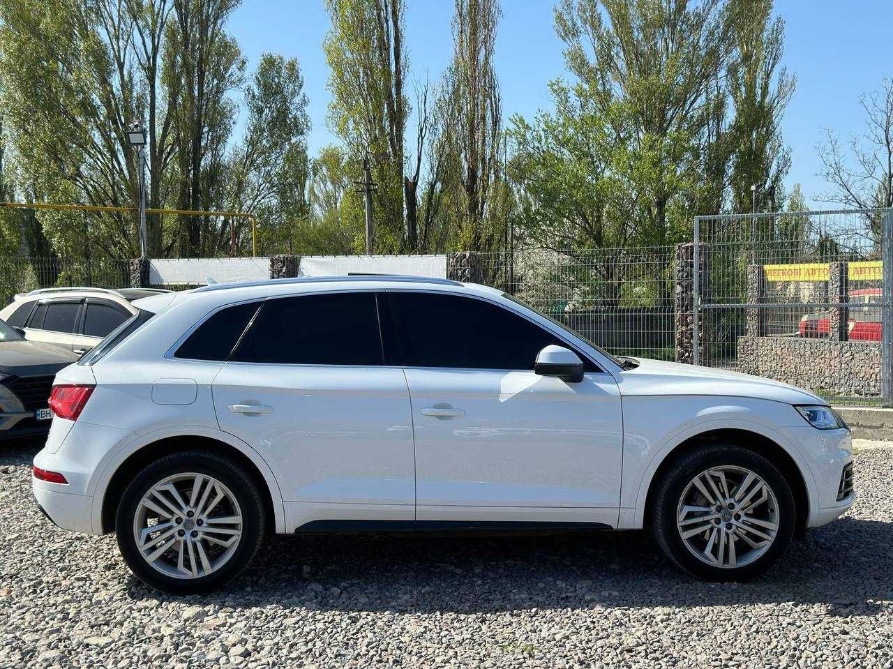 Авто Audi Q5 2018