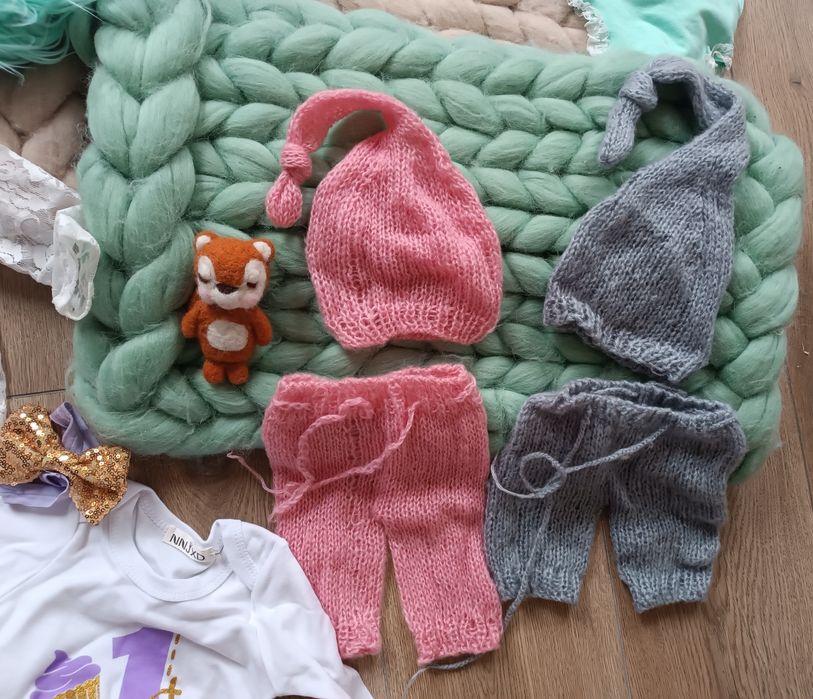 Ubranka i rekwizyty do sesji noworodkowej oraz roczkowej