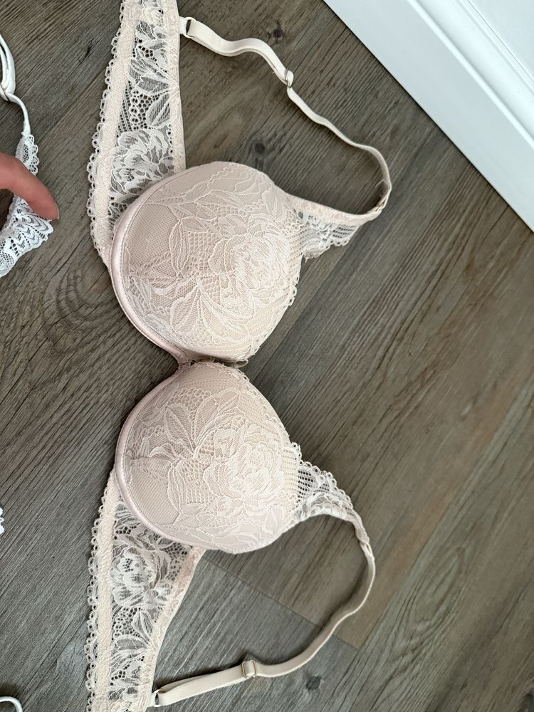 Biustonosze Esotiq push up 70C