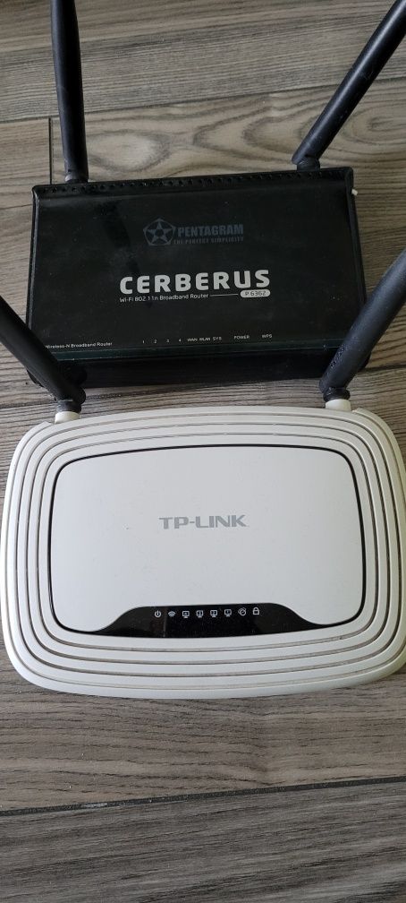 Router Pentagram Cerberus P6362 i TP-Link TL-WR841N