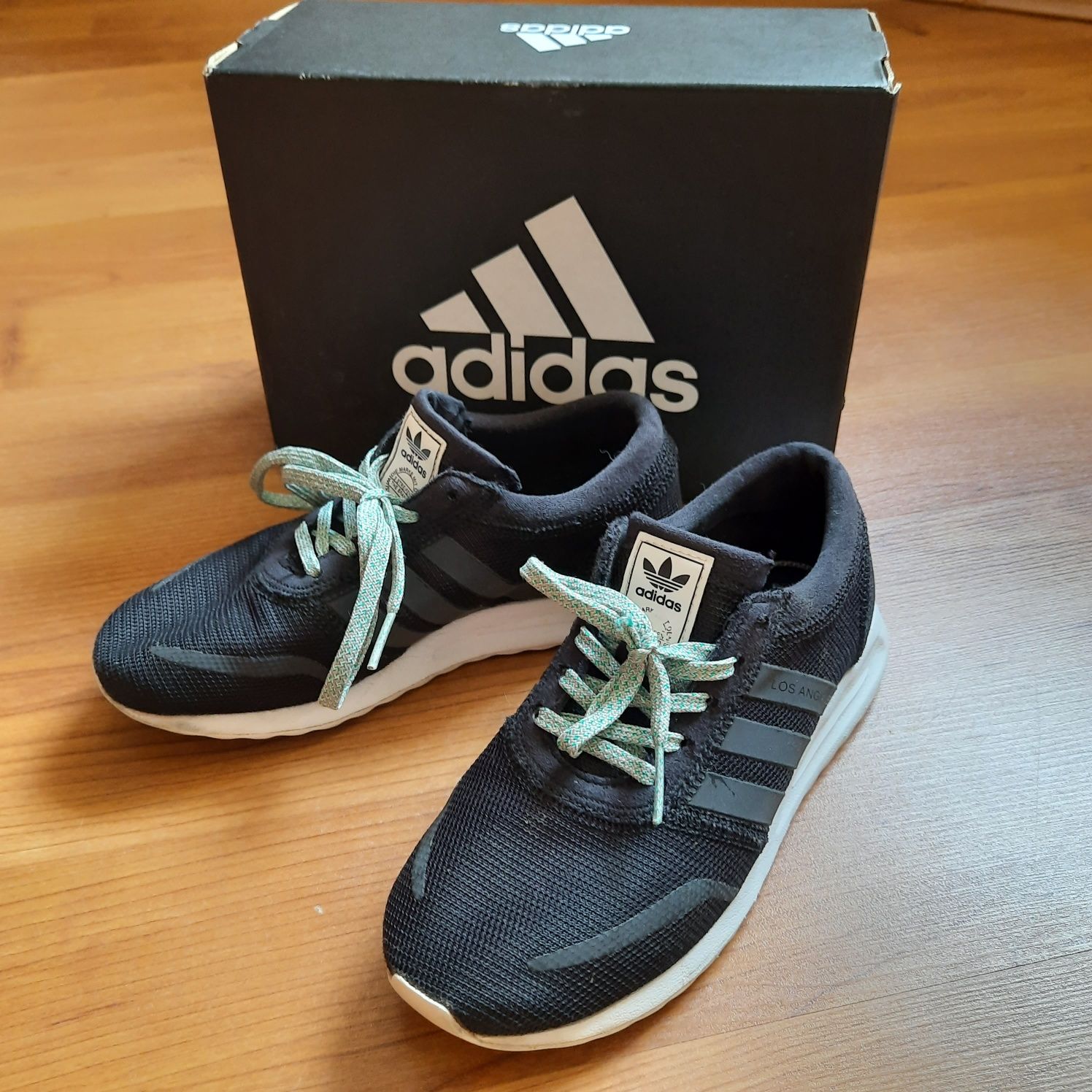 Детские Адидас Adidas Оригинал кроссовки обувь 19,5 см