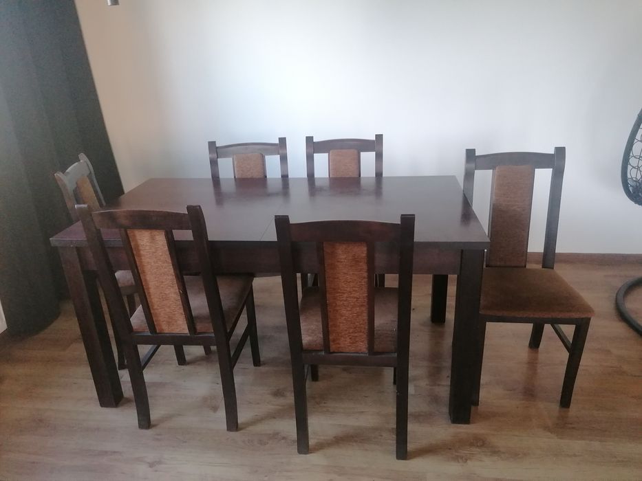 Stół i 6 krzeseł
