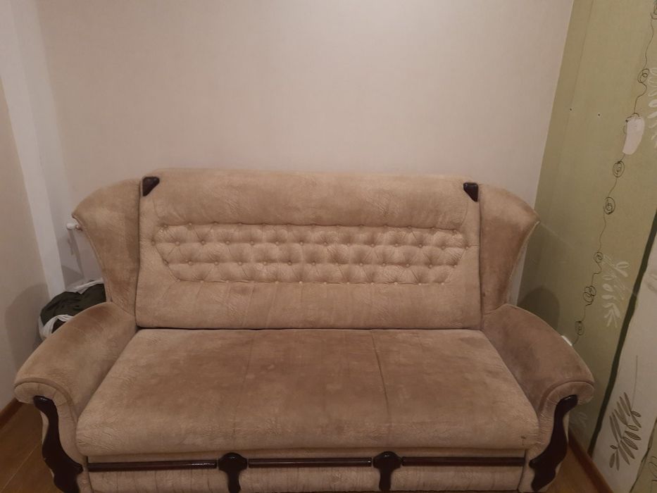 Диван ліжко у дуже гарному стані