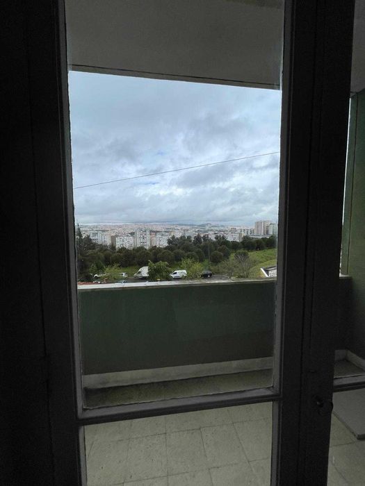 Quarto Casal Benfica sem caução c Varanda