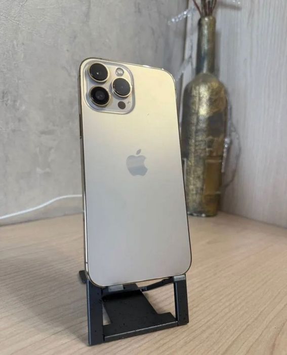 Продам iPhone 13 Pro Max 256