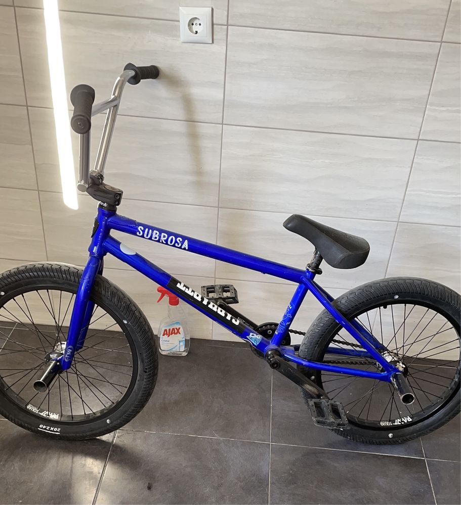 Bicicleta BMX Subrosa